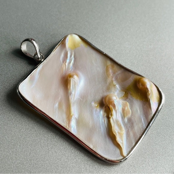 Blister Pearls Mother Of Pearl Shell Rectangle Pendant With Sterling Sil… - Picture 2 of 7